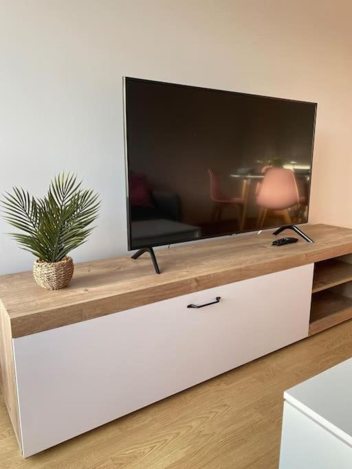 Apartamento A Pie De Playa La Pepa Burela Zewnętrze zdjęcie